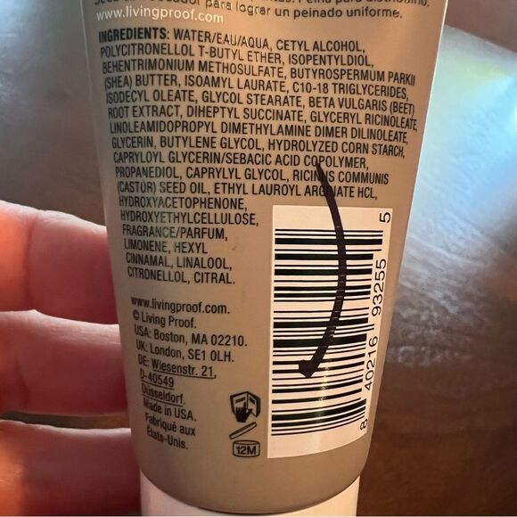 Living Proof Frizz Smooth Styling Cream 2 oz Hair Styling Product - Picture 4 of 6